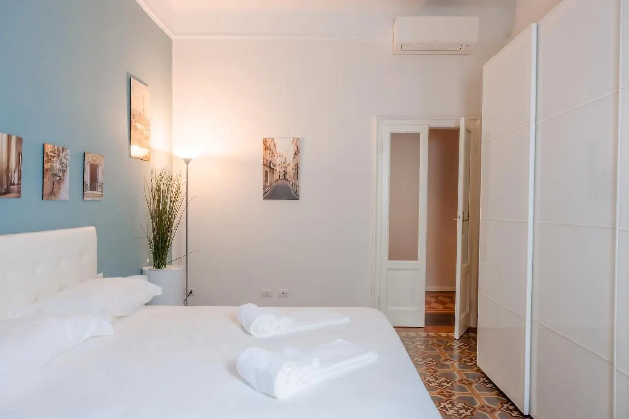 Appartamento San Siro Metro - City Life - Red Diamonds Milano Italia
